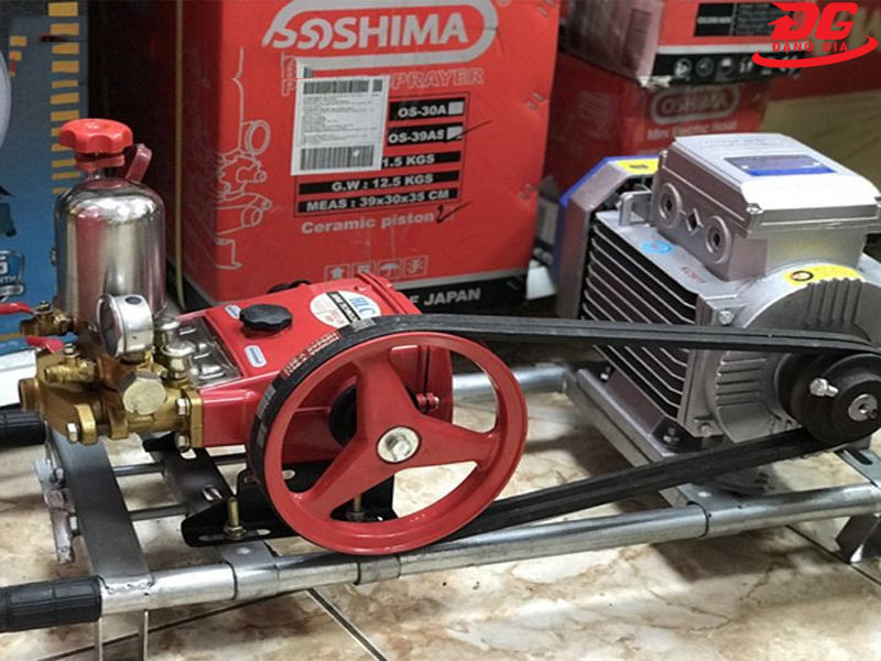 Máy bơm rửa xe đầu rời Oshima