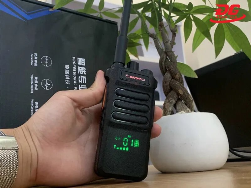 Bộ đàm cao cấp Motorola CP-108 Plus gọi 10km