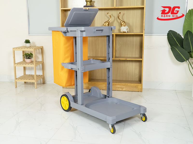 Xe đẩy dọn vệ sinh 3 tầng
