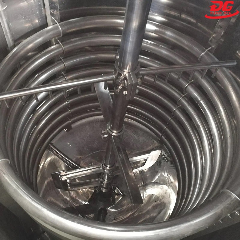 Tank giải nhiệt dạng ống xoắn