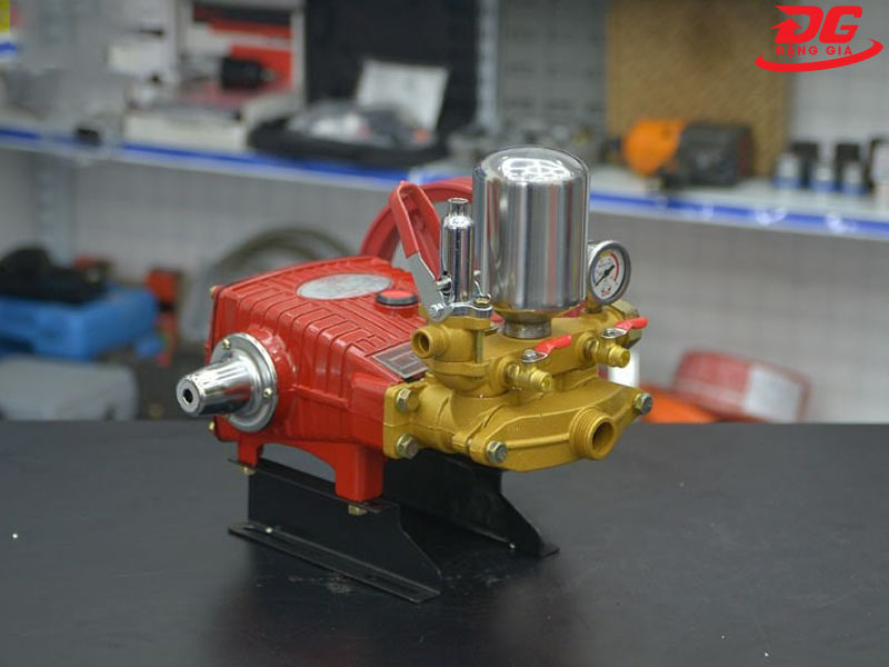 Đầu máy bơm rửa xe dây đai