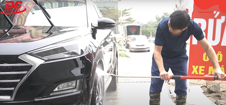 Máy rửa xe cho hiệu quả làm sạch cao
