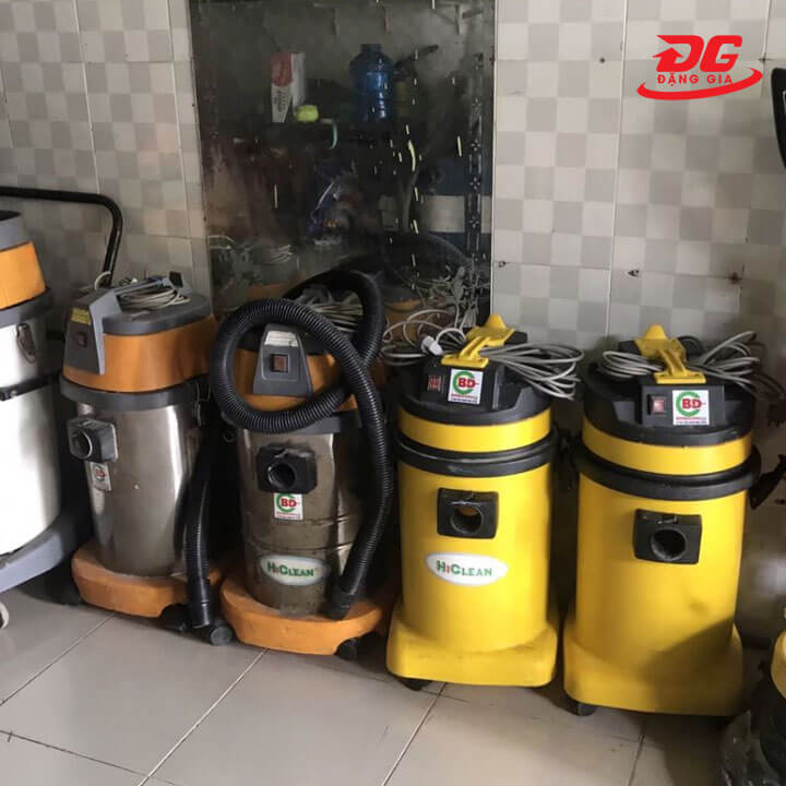 máy hút bụi công nghiệp cũ