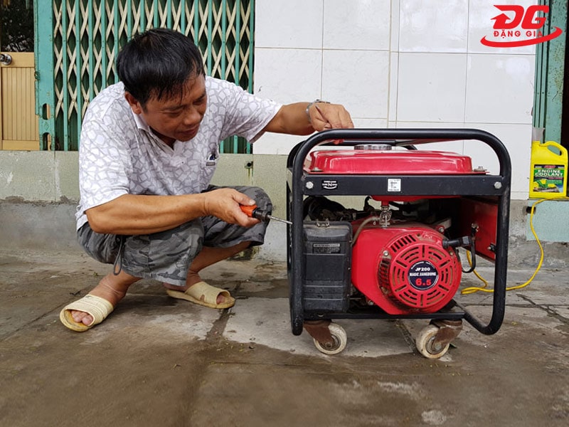 Bảo dưỡng máy phát điện công suất 2KW định kỳ