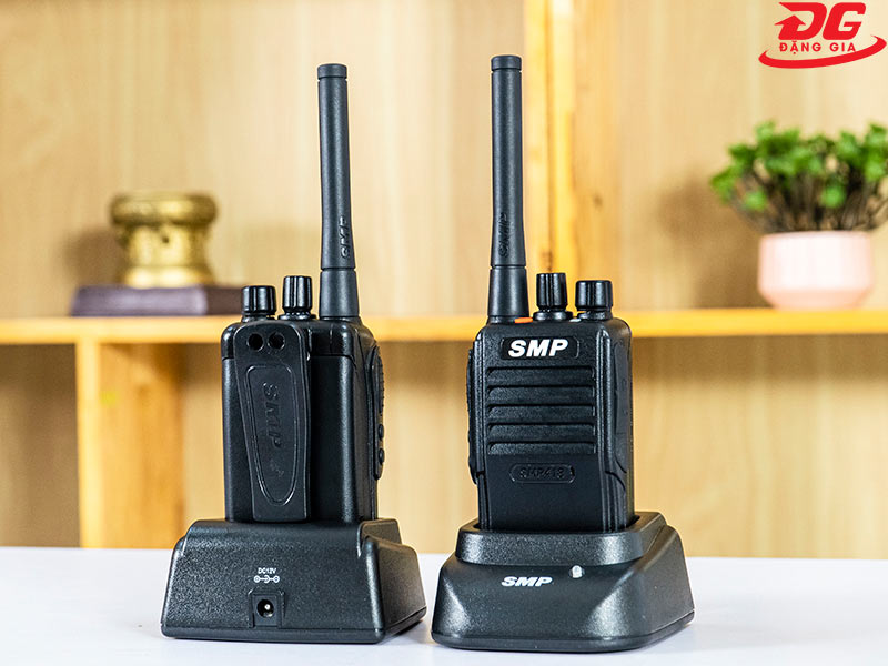 Bộ đàm gia đình giá rẻ Motorola SMP-418
