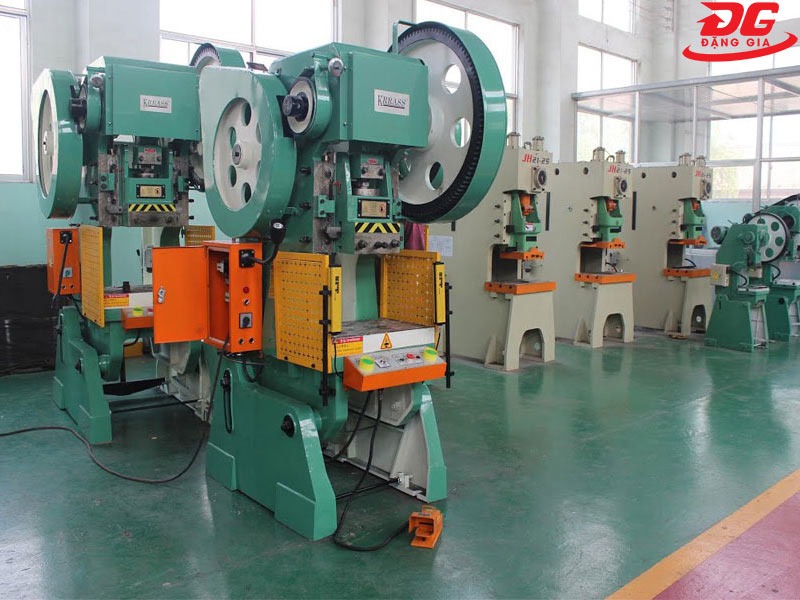 Máy đột dập