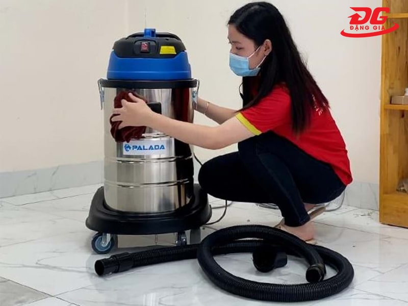 vệ sinh máy hút bụi