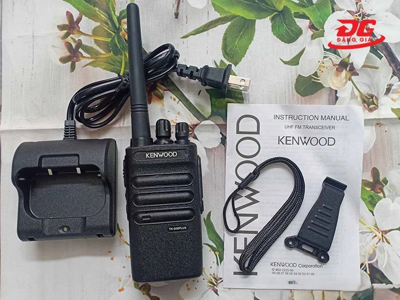 Máy bộ đàm liên lạc cầm tay Kenwood TK 508 Plus