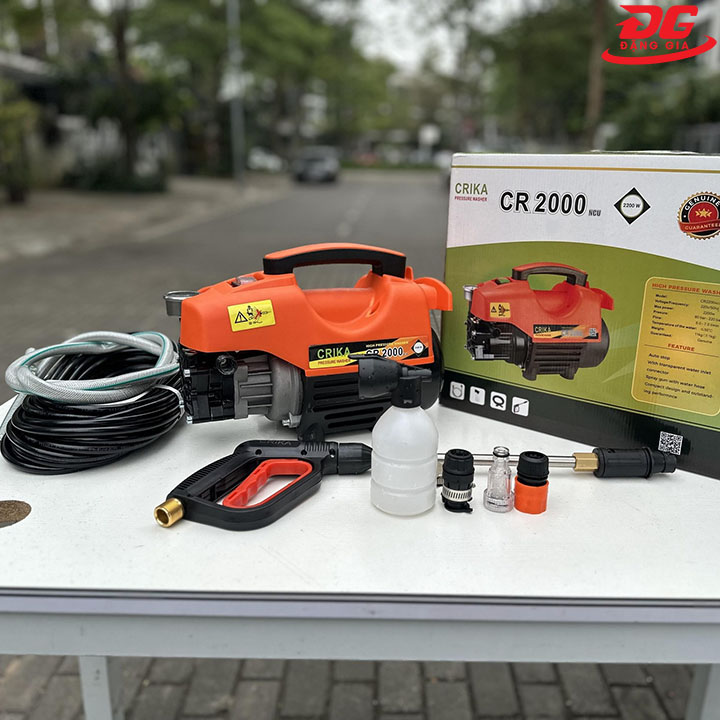 Máy rửa xe Crika 2000w