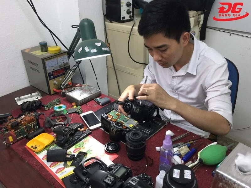 Bệnh viện máy ảnh Sài Gòn cam kết sử dụng linh kiện chất lượng, chính hãng