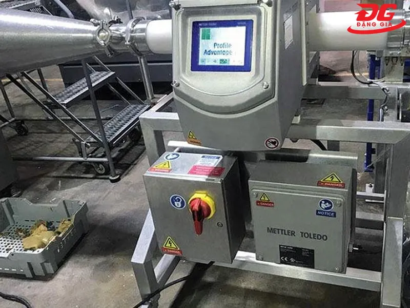 Máy dò kim loại dạng ống Mettler Toledo