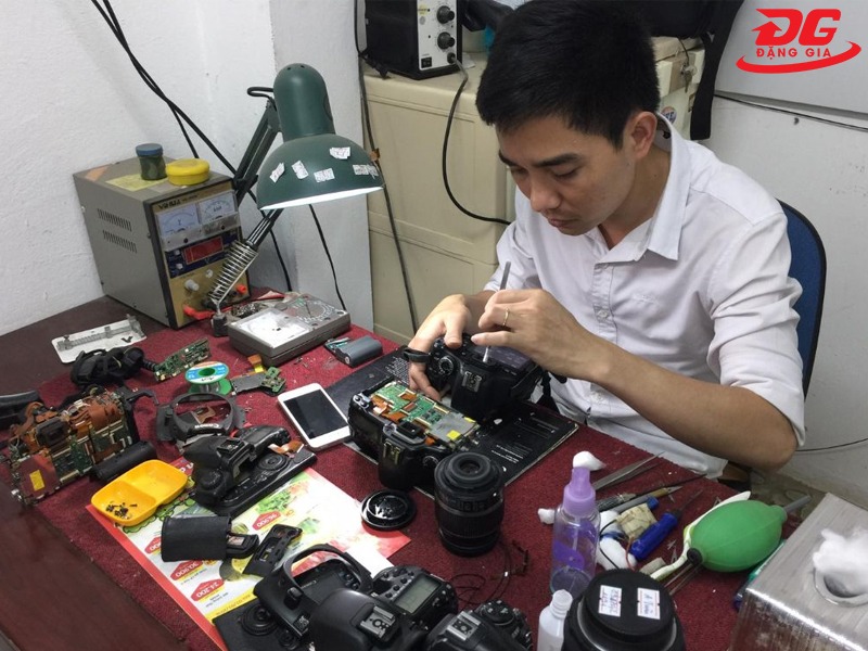 Bệnh viện máy ảnh Sài Gòn cam kết sử dụng linh kiện chất lượng, chính hãng