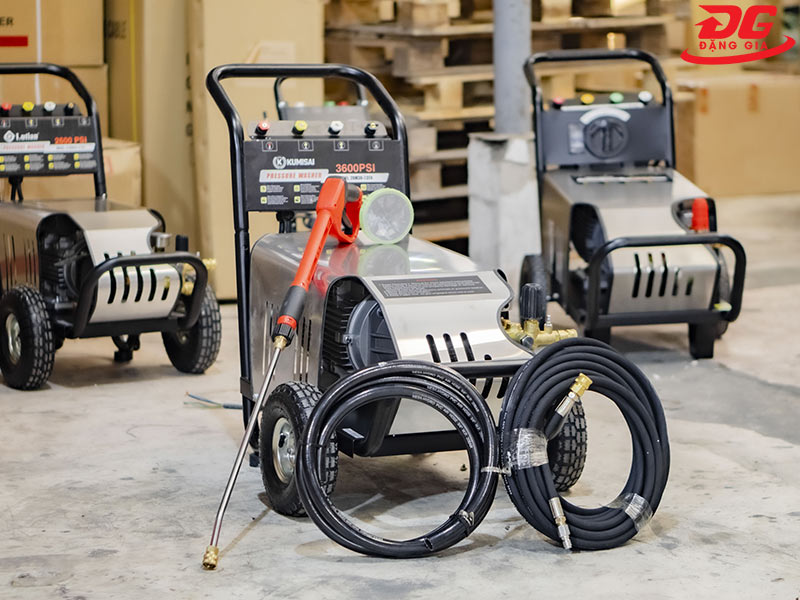 Máy xịt áp lực công nghiệp
