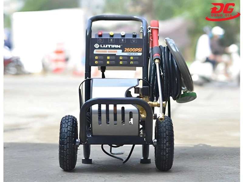 Máy rửa xe Lutian 2600PSI 15M26-3.7S2