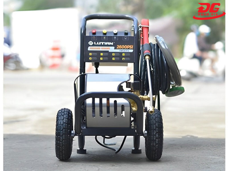 Máy rửa xe Lutian 2600PSI 15M26-3.7S2