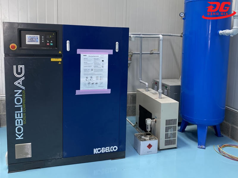 [Cập Nhật] Báo giá máy nén khí trục vít Kobelco tốt nhất