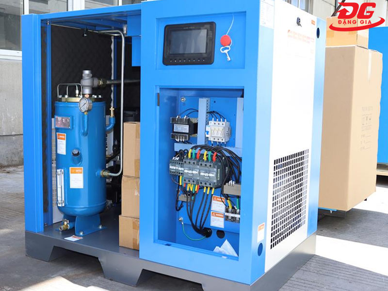 Chi tiết cấu tạo máy nén khí trục vít có dầu
