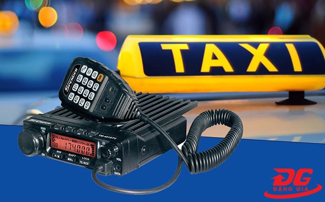 Bộ đàm taxi