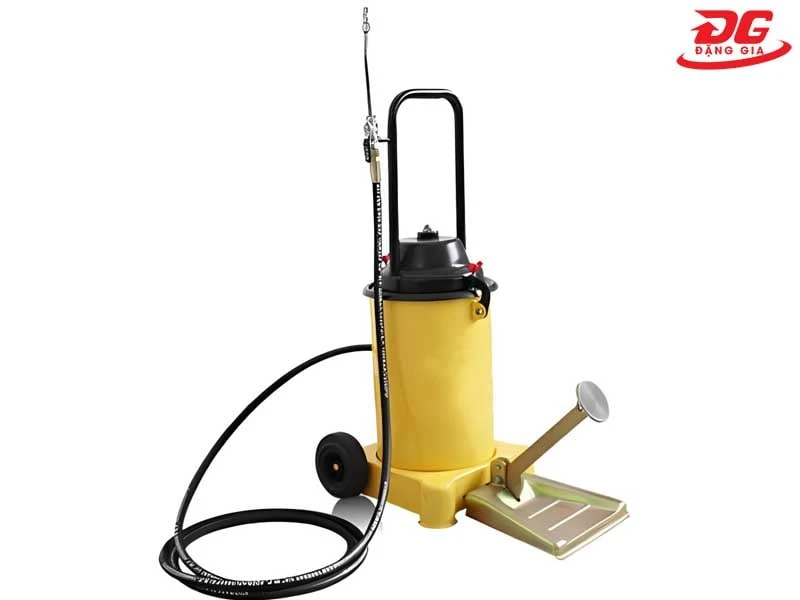 Máy bơm mỡ dùng tay - chân Nhật Bản