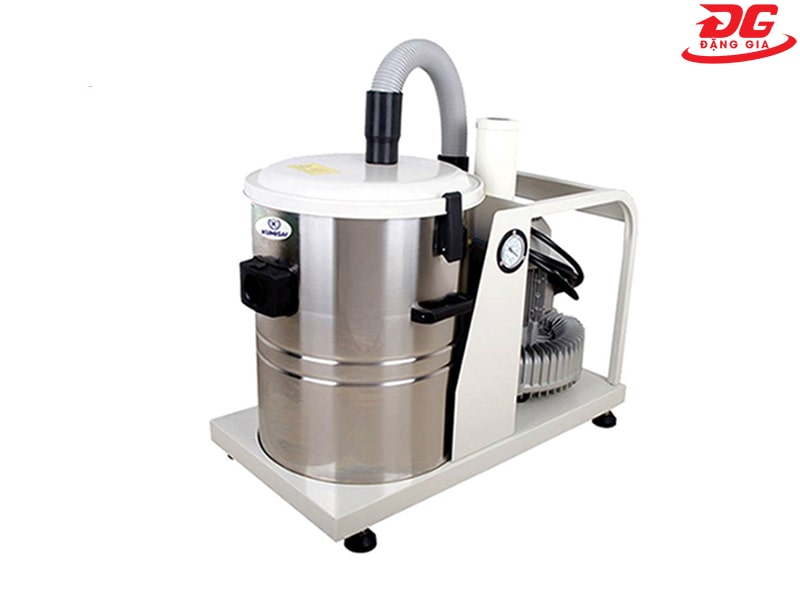 Máy hút bụi công nghiệp 3 pha Kumisai KMS 220
