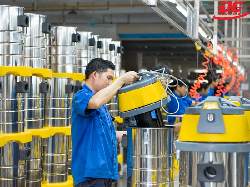 bán máy hút bụi công nghiệp cho gia đình