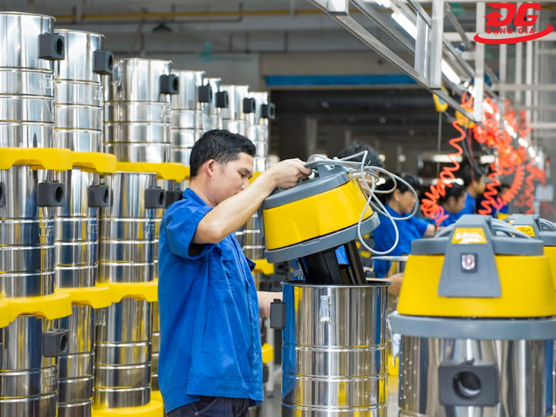 bán máy hút bụi công nghiệp cho gia đình