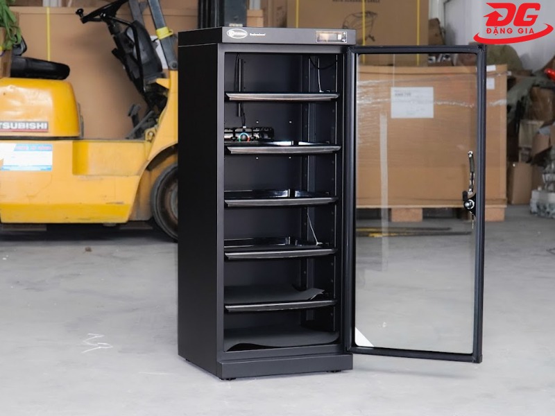 Tủ bảo quản cho máy ảnh Kumisai DHC 120