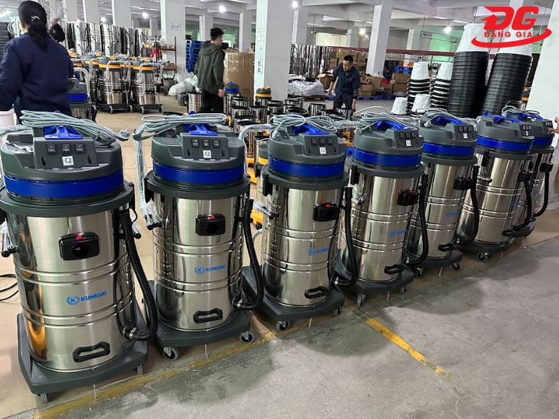 bán máy hút bụi công nghiệp 3 motor