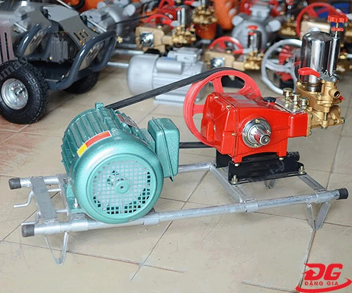 Máy rửa xe dây 5-7hp HL80