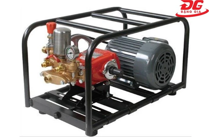 Máy rửa xe dây đai 1hp Sumika LS 909