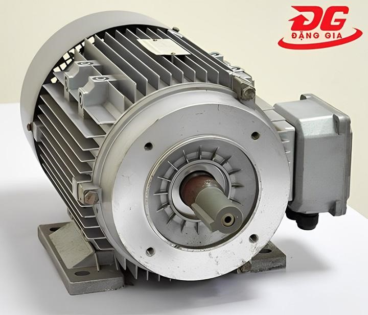 Motor từ vận hành êm ái, ổn định