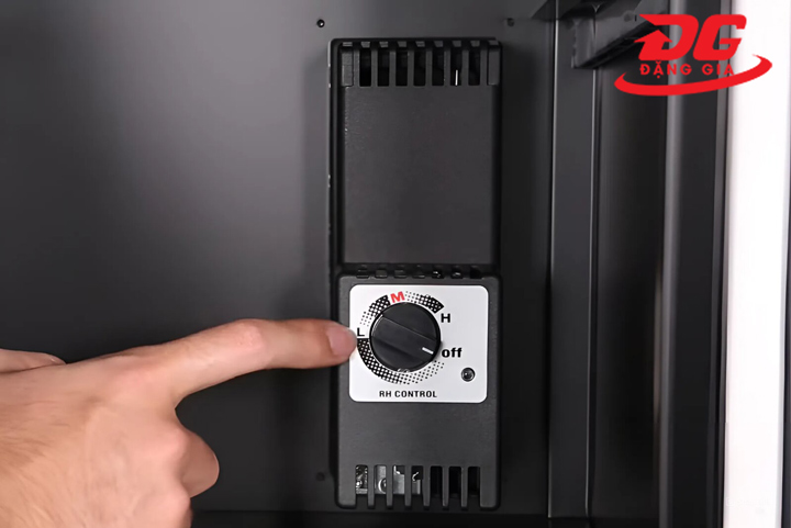 Các mức điều chỉnh độ ẩm của tủ chống ẩm Eureka