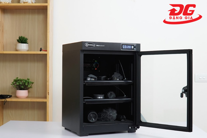 Nên sử dụng tủ chống ẩm để bảo quản ống kính máy ảnh