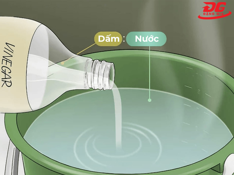 Giấm trắng giúp lau sạch nhà cửa