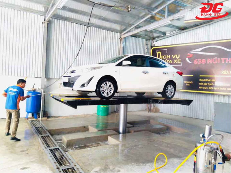 Cầu nâng rửa xe