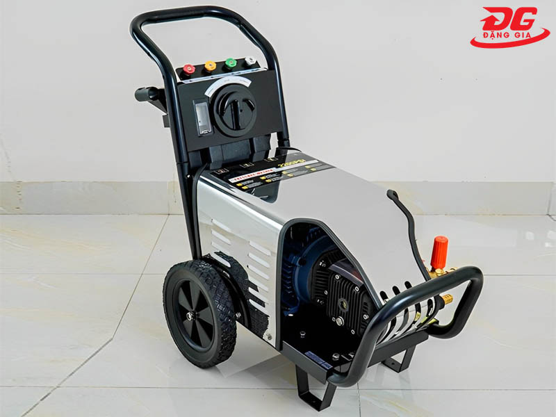 Máy rửa xe công suất lớn
