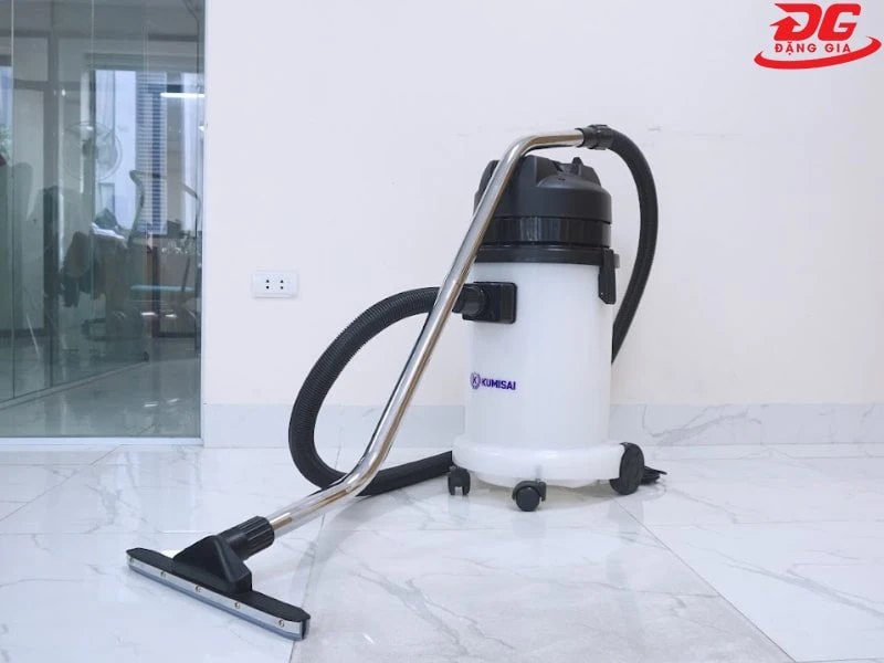Máy hút bụi thùng nhựa giá rẻ Kumisai KMS 30S