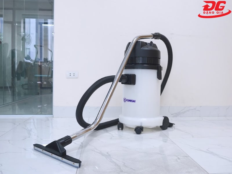 Máy hút bụi thùng nhựa giá rẻ Kumisai KMS 30S