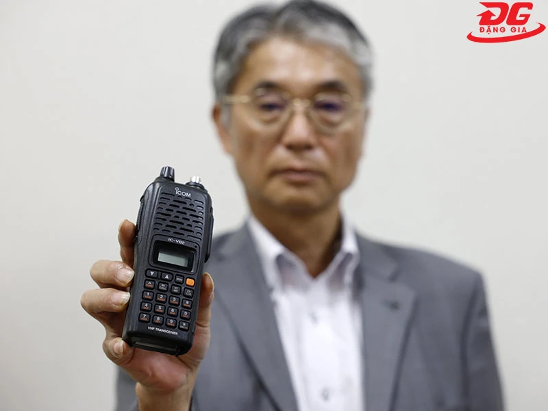 Bộ đàm chuyên dùng cho sự kiện lớn Icom IC-V82