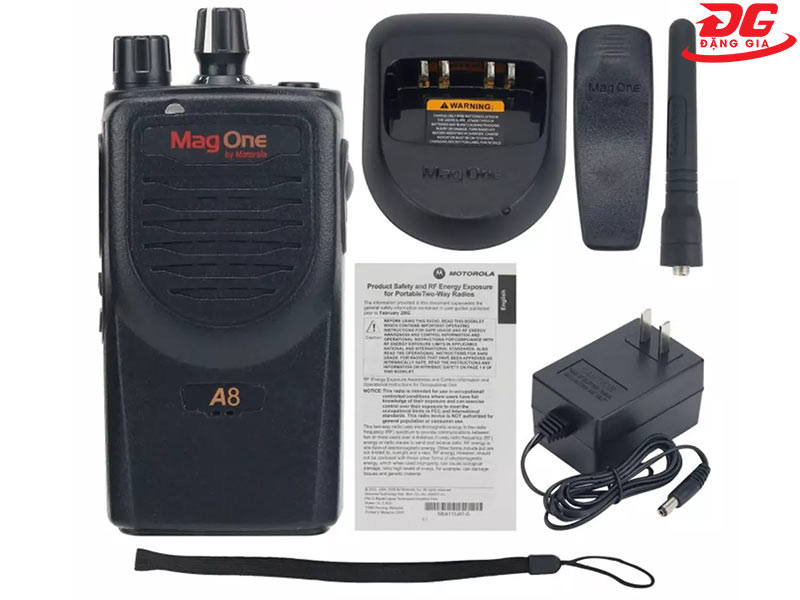 Bộ đàm dùng trong tổ chức sự kiện Motorola Mag One A8