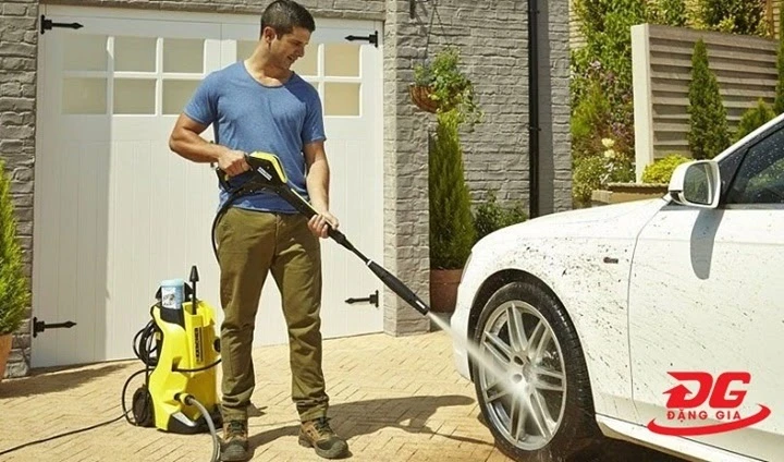 Cách chỉnh áp suất máy rửa xe đúng sẽ nâng cao hiệu quả phun xịt