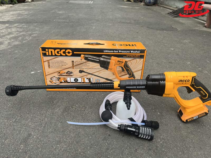 Máy xịt rửa chạy pin 20V Ingco CPWLI2008