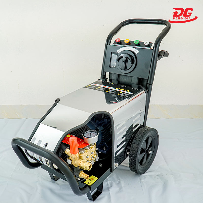 Máy rửa xe cao áp tự ngắt Kumisai KMS 150/3