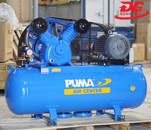 Máy nén khí PUMA PK-7250A công suất 7.5HP,	Dung tích bình chứa 228L,	Áp lực tối đa 10 kg/cm²