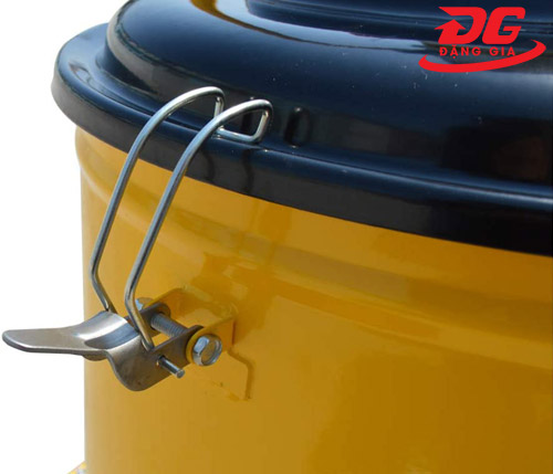 Máy bơm mỡ khí nén Kocu GZ-100 (20 lít)  2