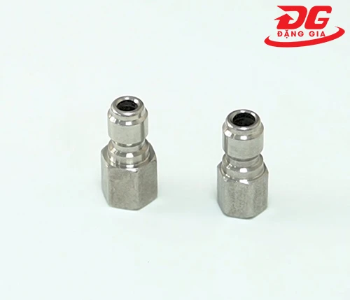 Đầu đuôi chuột dây rửa xe cao áp 4