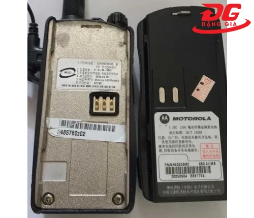Máy bộ đàm Motorola GP2000s 4