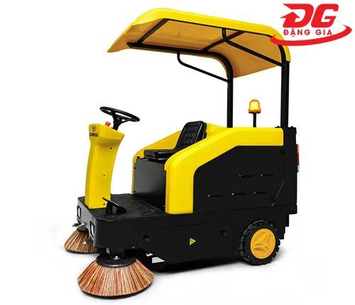 Xe quét rác ngồi lái Kumisai KMS 65 2