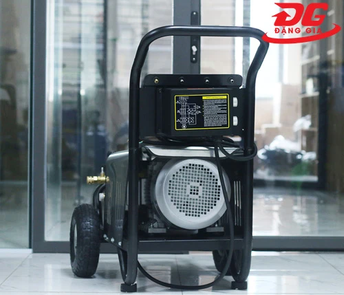 Máy phun rửa xe Palada 20M36-7.5T4 3
