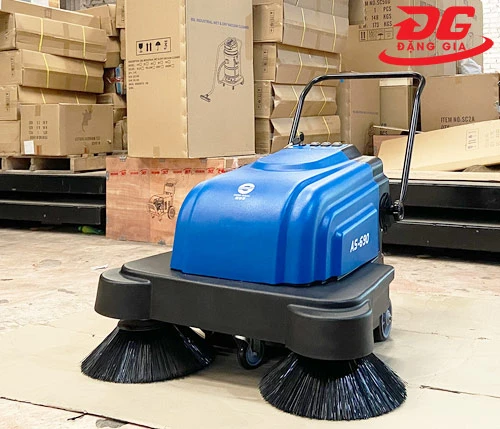 Máy quét rác chạy bằng ắc quy Supper Clean AS-690 2